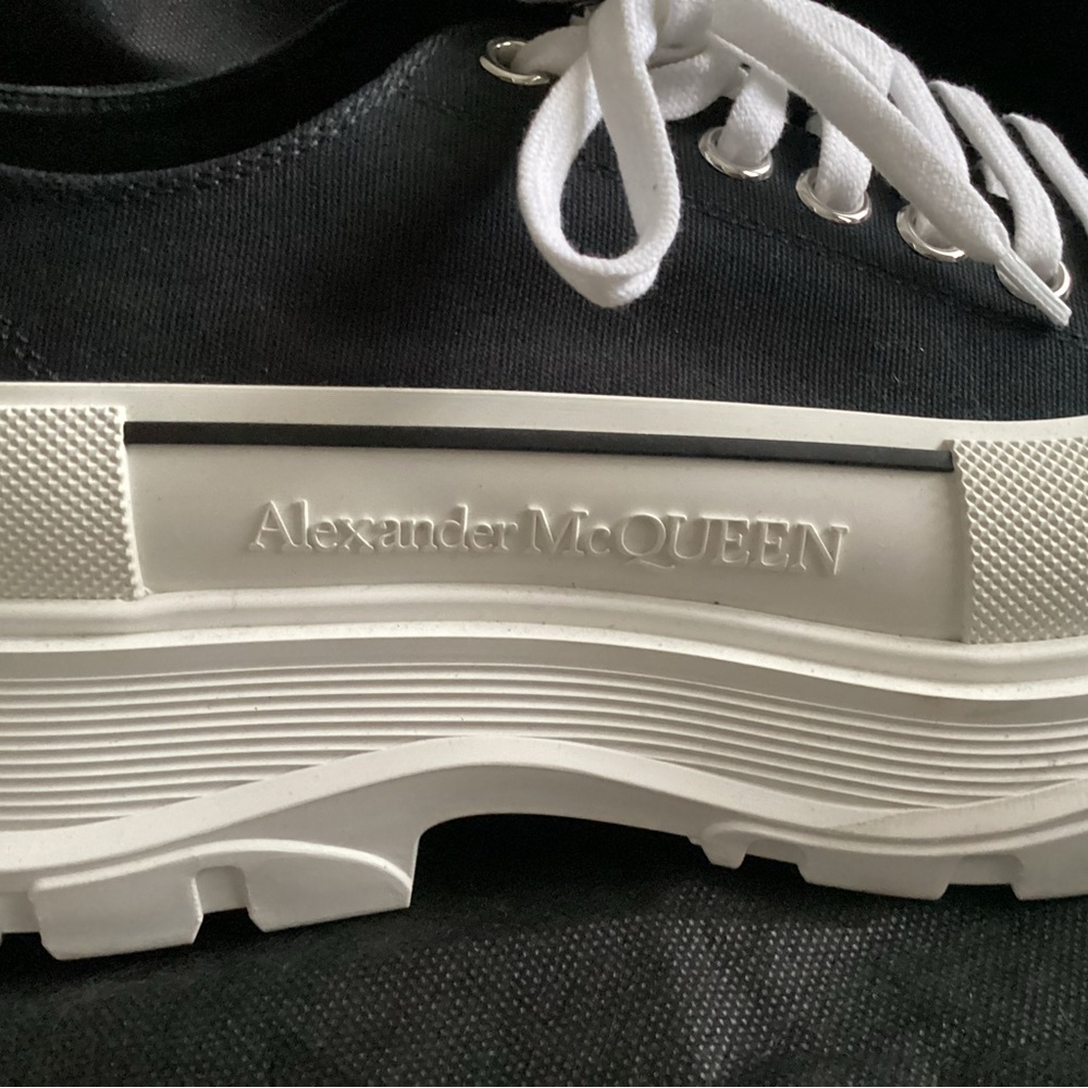 Alexander McQueen Tread Slick Canvas Platform Sneakers, Size 41 - Picture 7 of 14